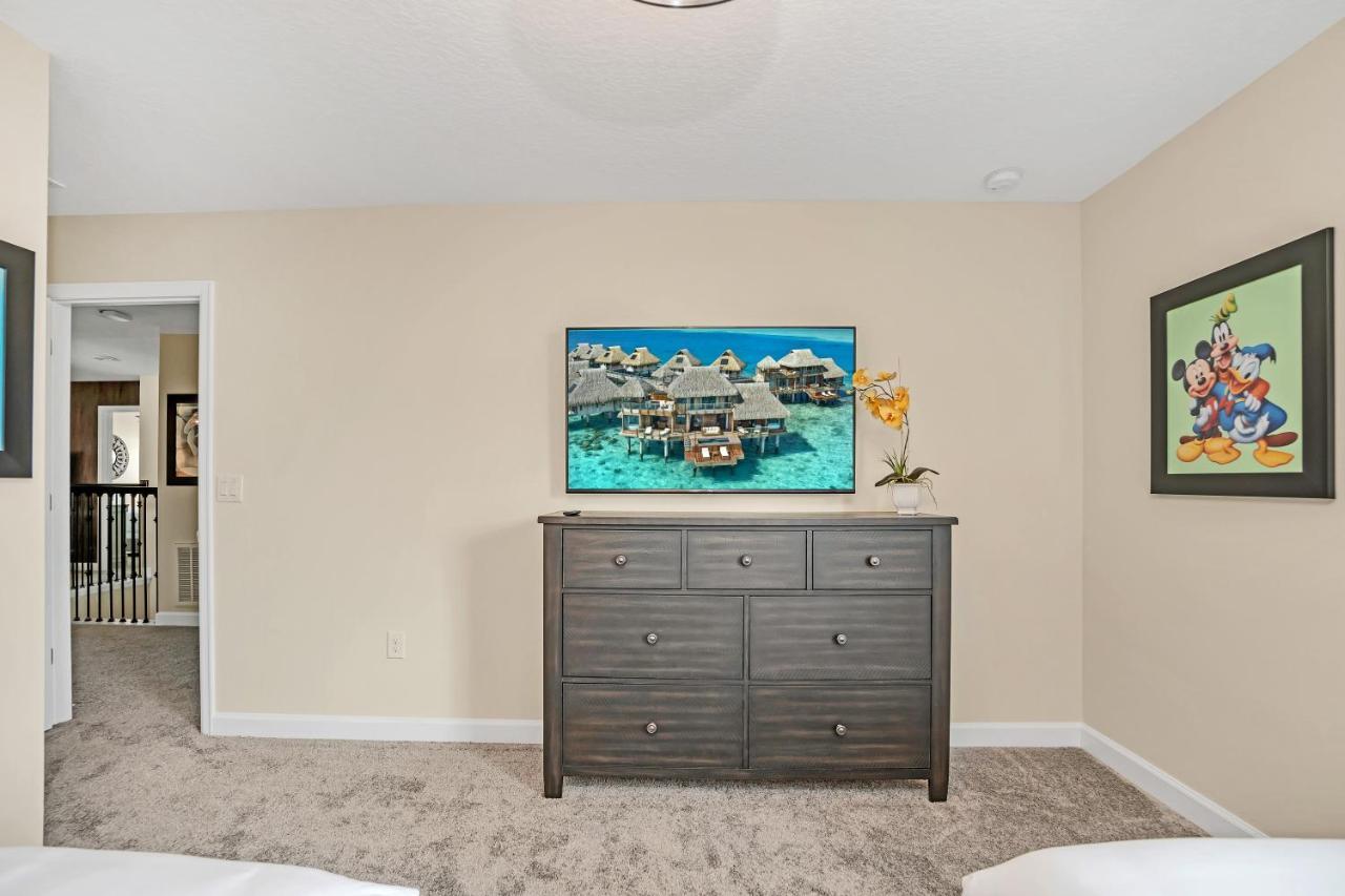 Large Villa, Private Poolgame Roommovie Theater Kissimmee Exteriör bild